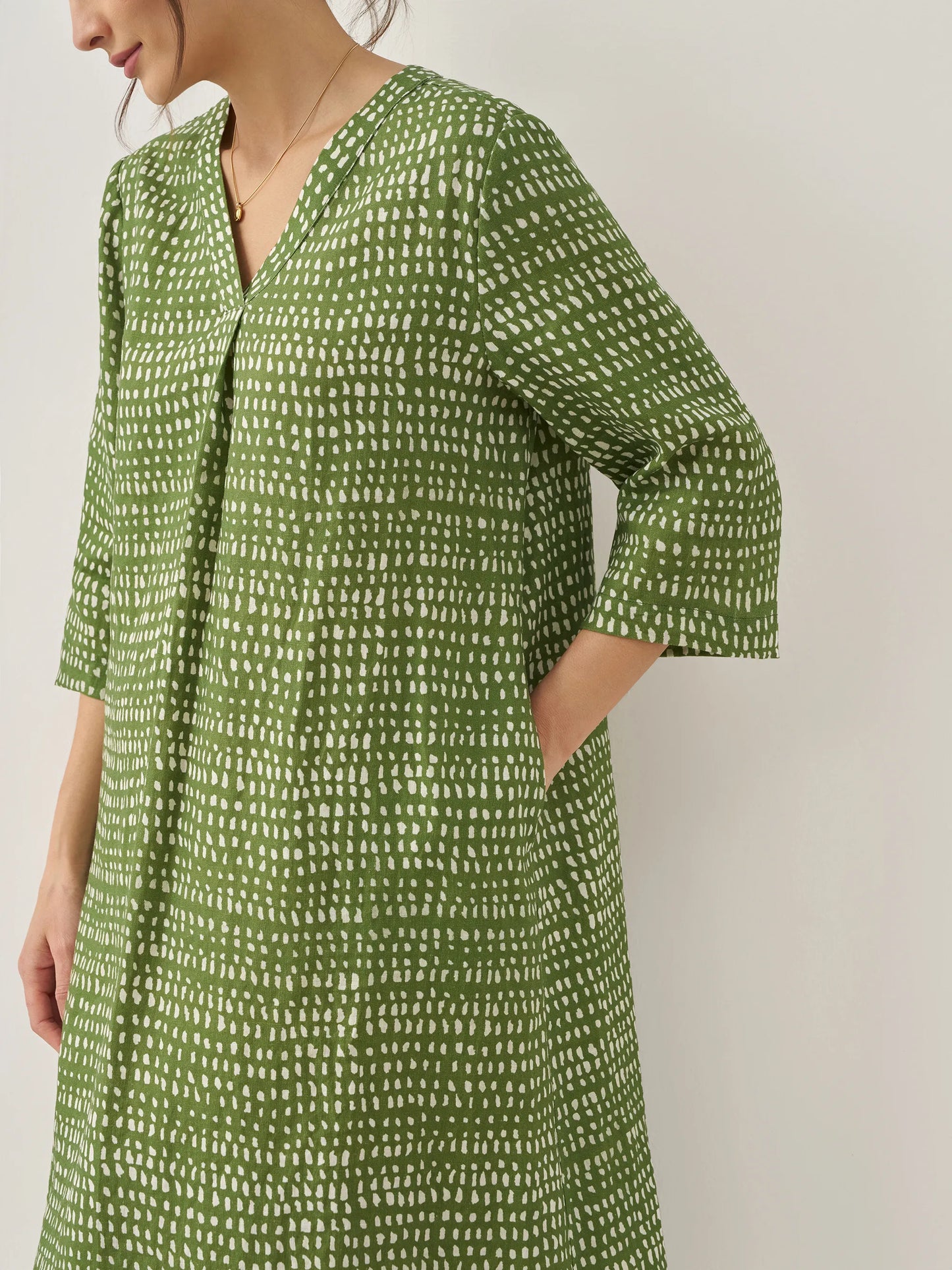 Léonie™ | Robe midi en lin à pois artistiques