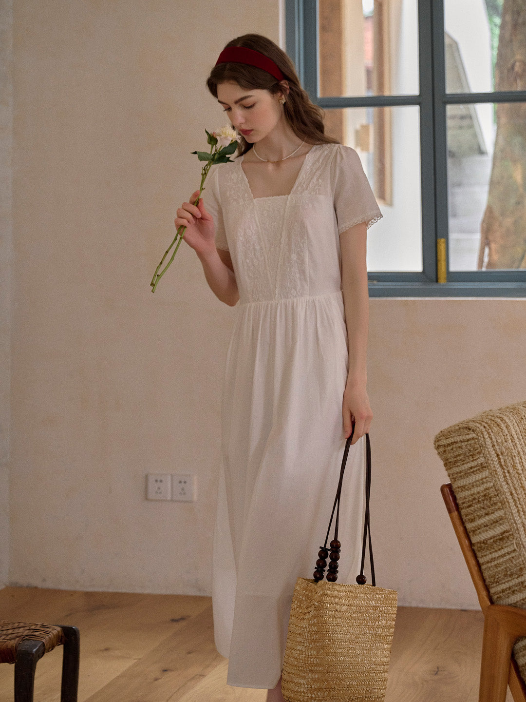 May™ | Robe en coton brodée