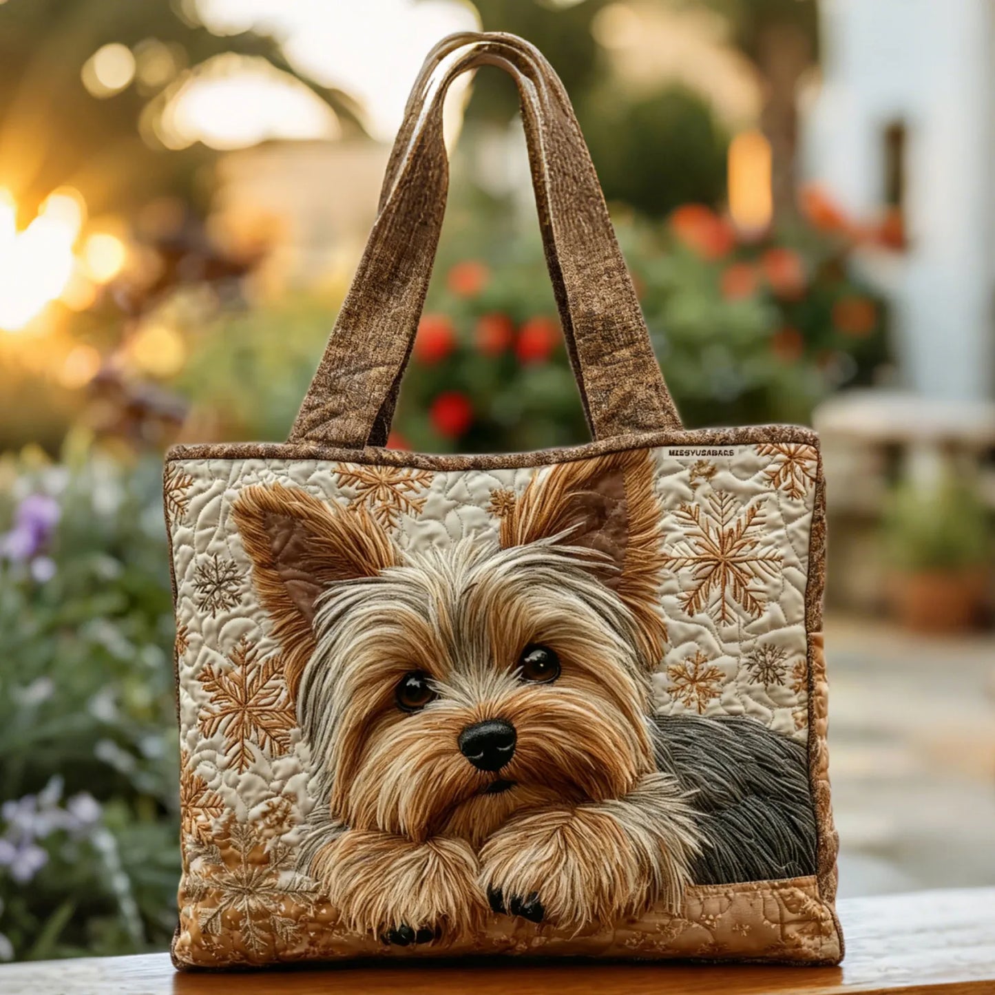 YORKIE ÉCLAT™ | SAC TOTE ARTISANAL DOUBLÉ (BRILLANT)