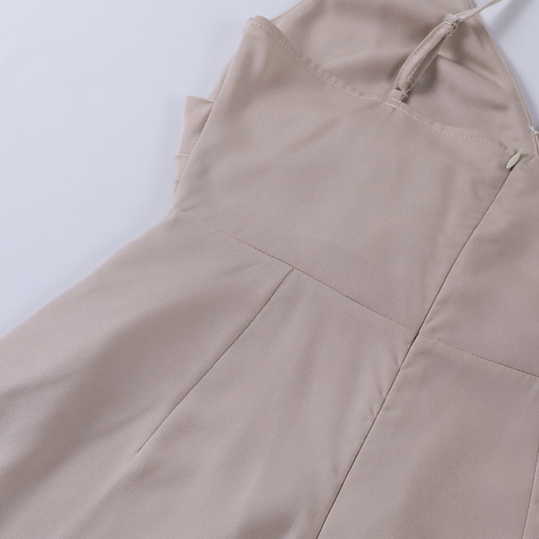 Carina™ | Robe élégante à bretelles fines