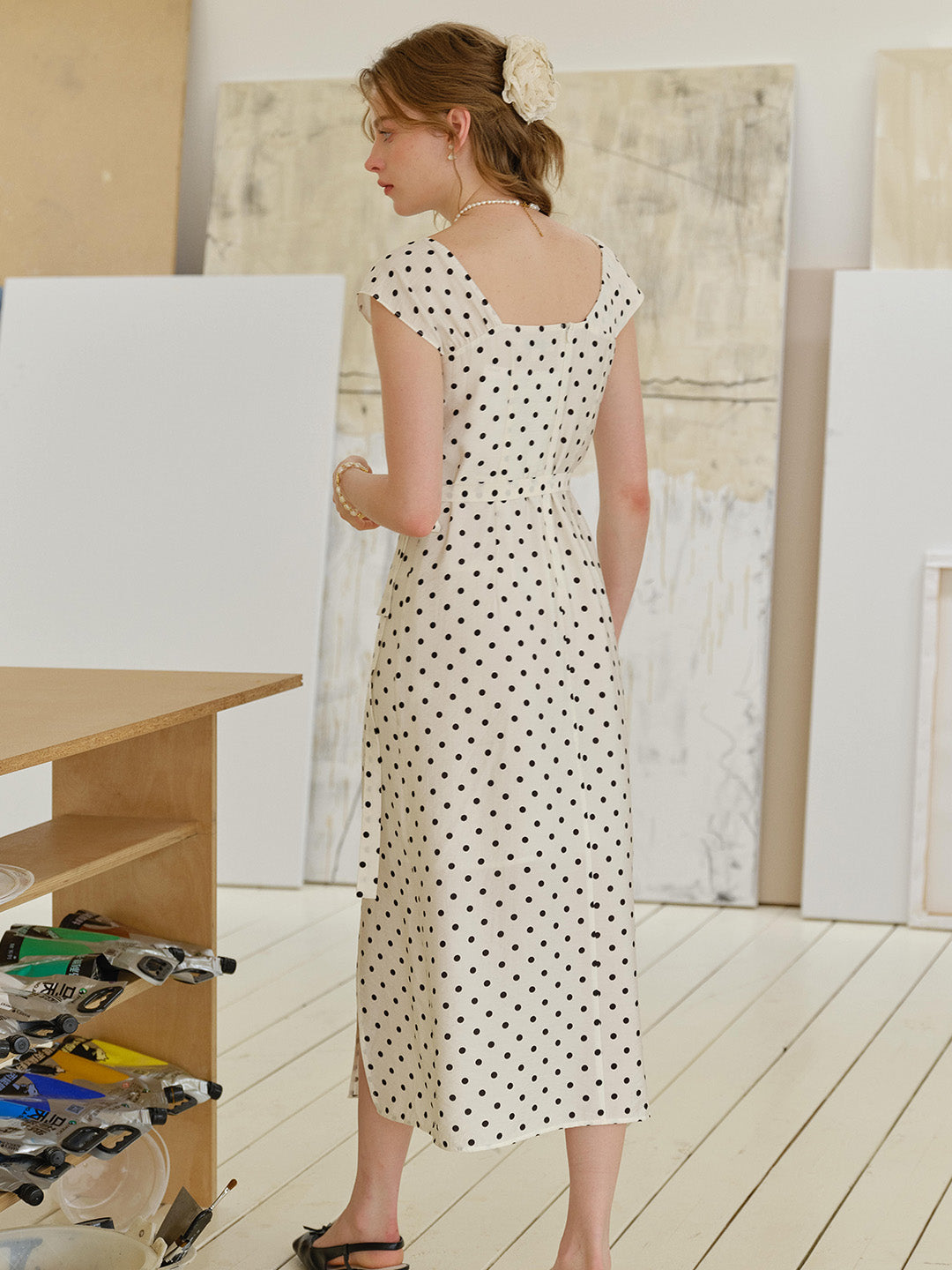 Charlotte™ | Robe à col drapé à pois