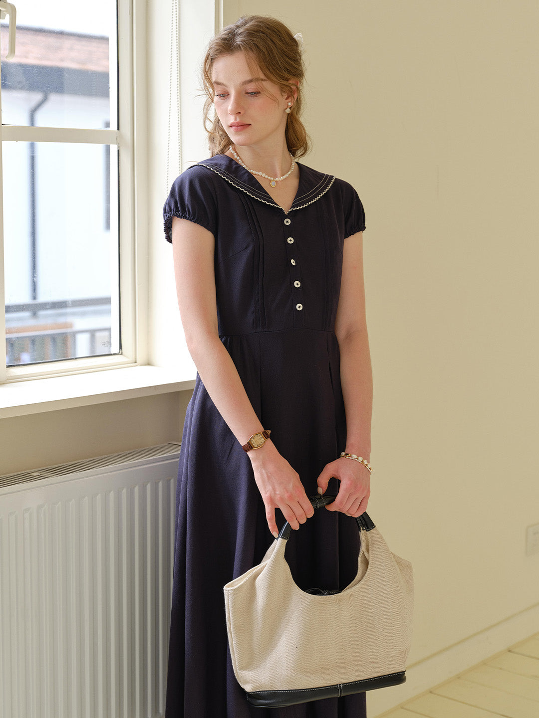 Harper™ | Robe en lin à col en V