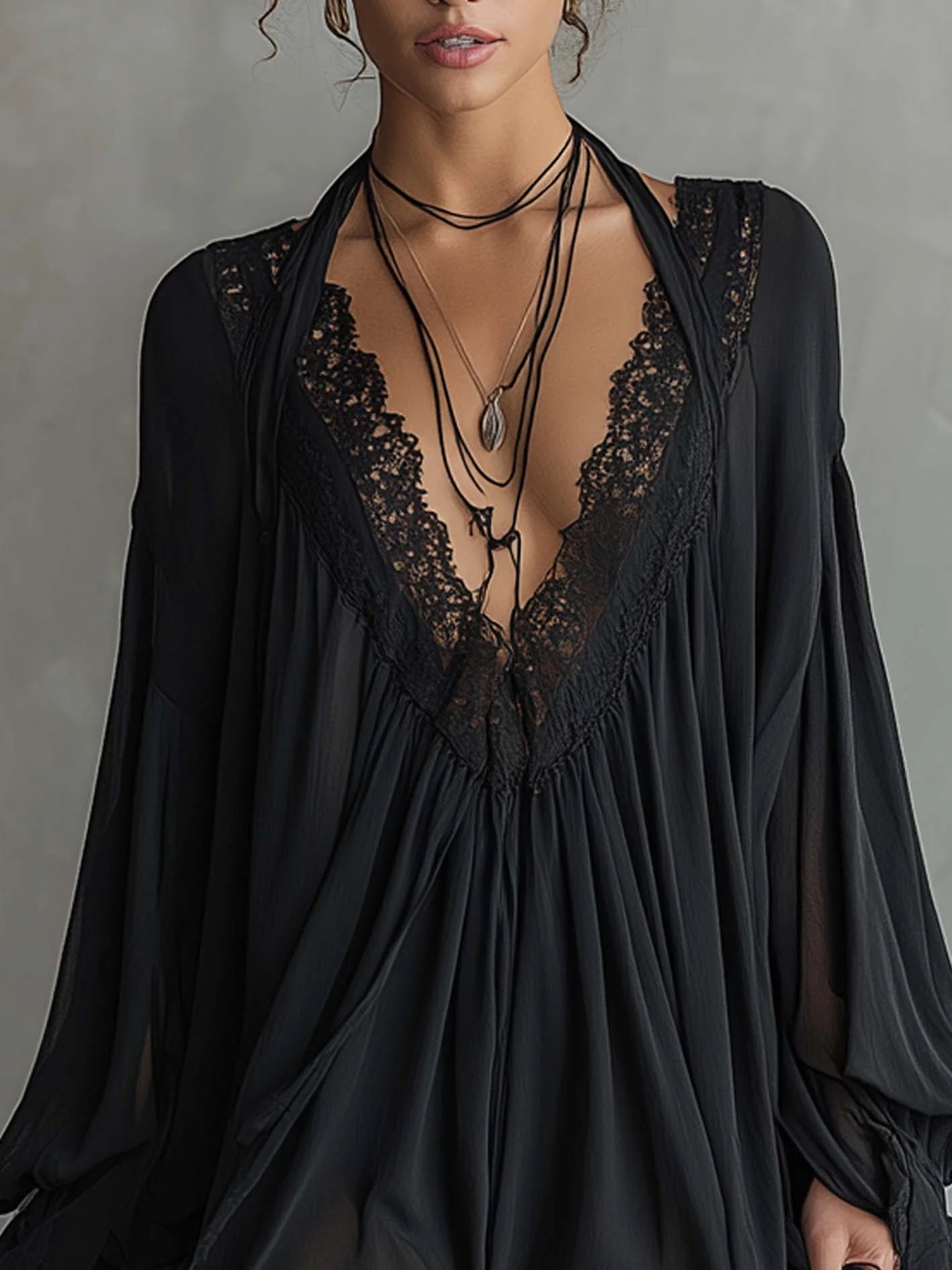 Nuit™ | Robe courte dos nu en mousseline