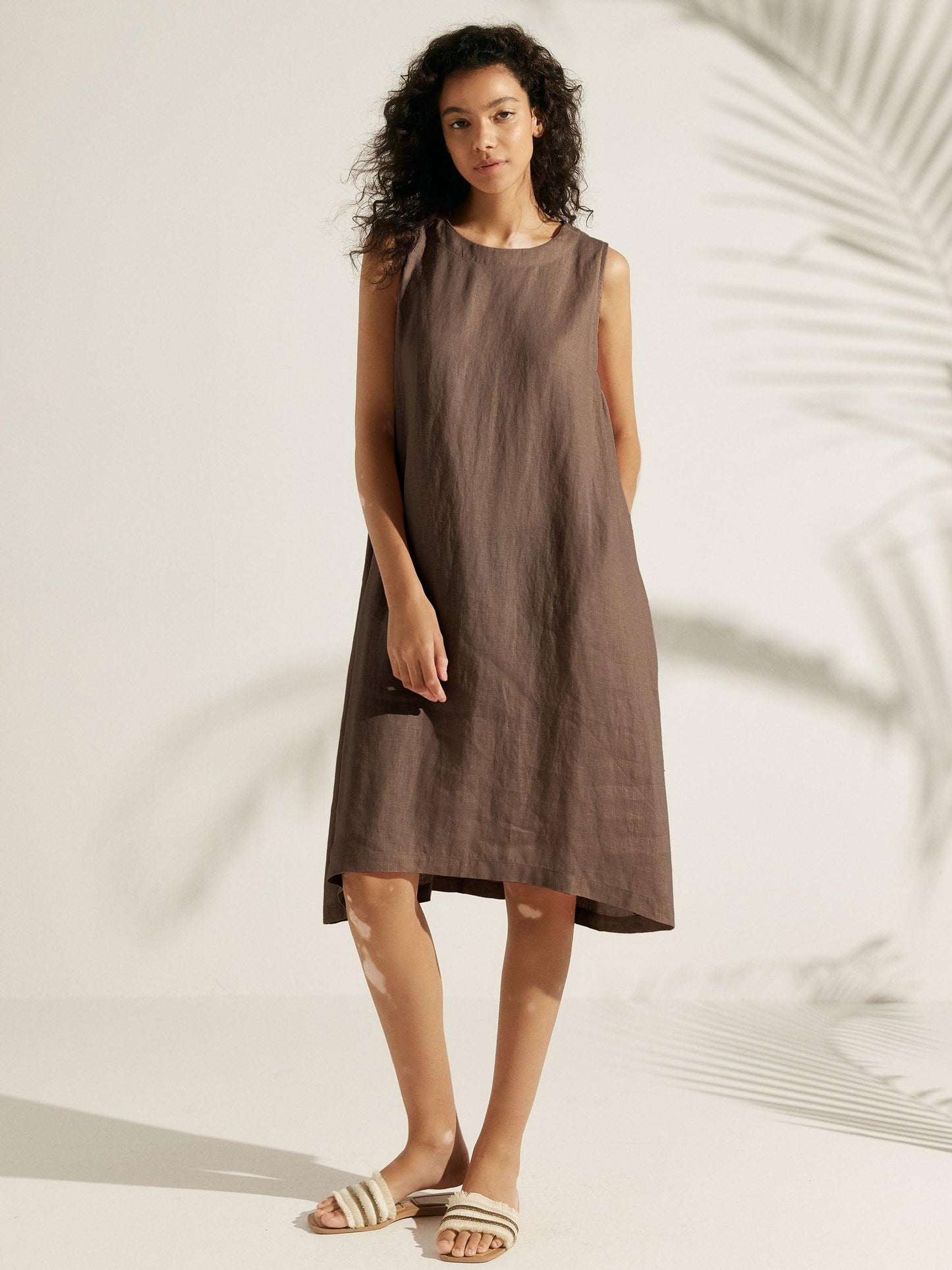 Élina™ | Robe sans manches en lin à coupe A