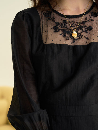 Ariella™ | Robe en maille brodée