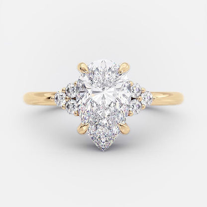 Elara™ | Bague de fiançailles poire 3 pierres