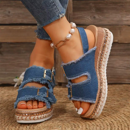 Maeve™ | Jeans-Keilsandaletten