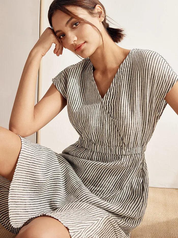 Ariane™ | Robe midi rayée en lin à taille élastique