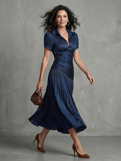 Salma™ | Robe midi rayée plissée