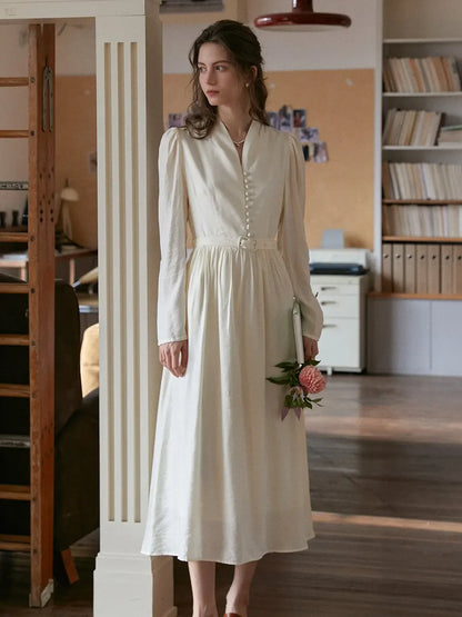 Bridget™ | Robe col V blanc cassé