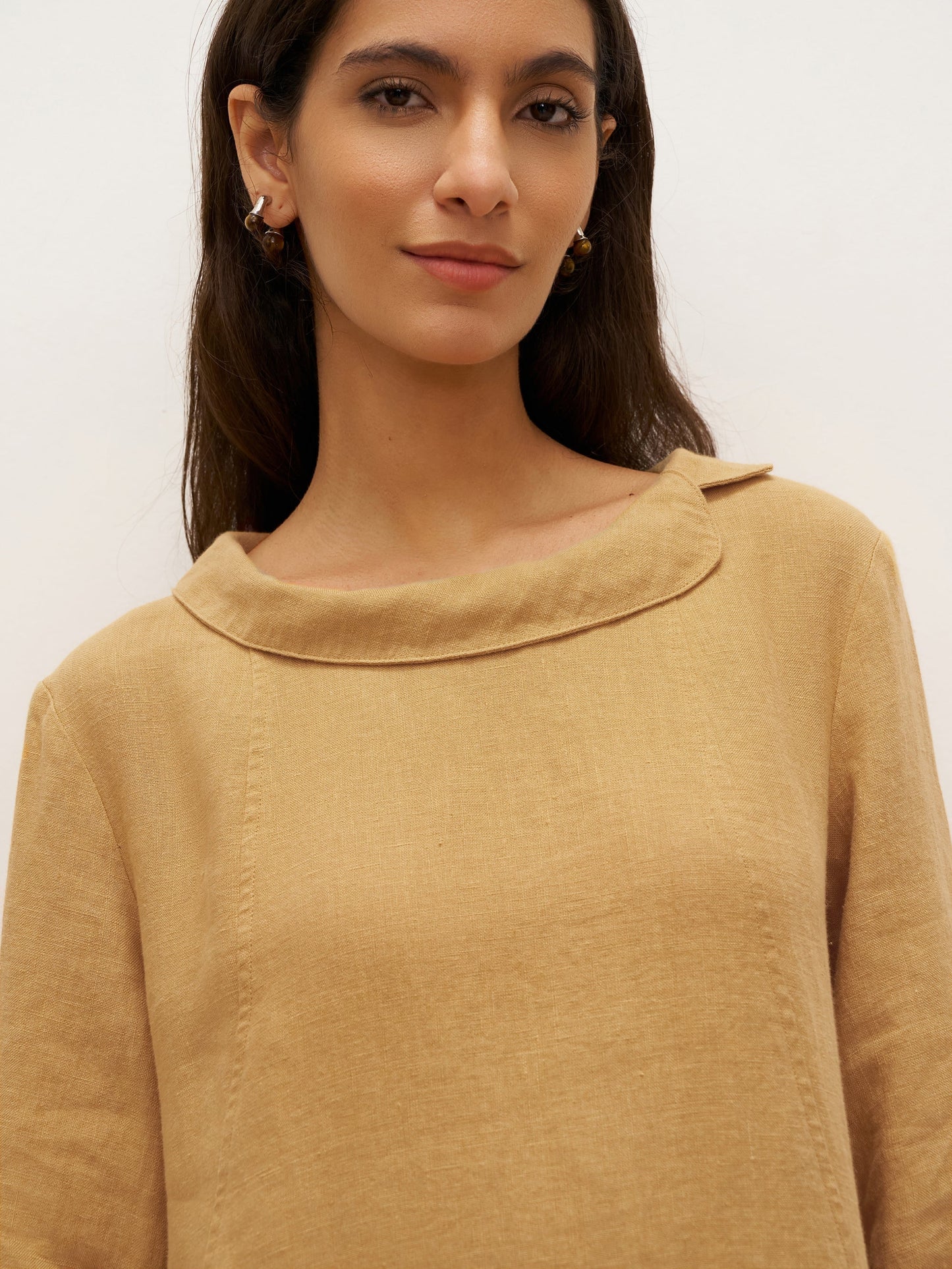 Doriane™ | Midikleid aus Leinen mit weichem Kragen