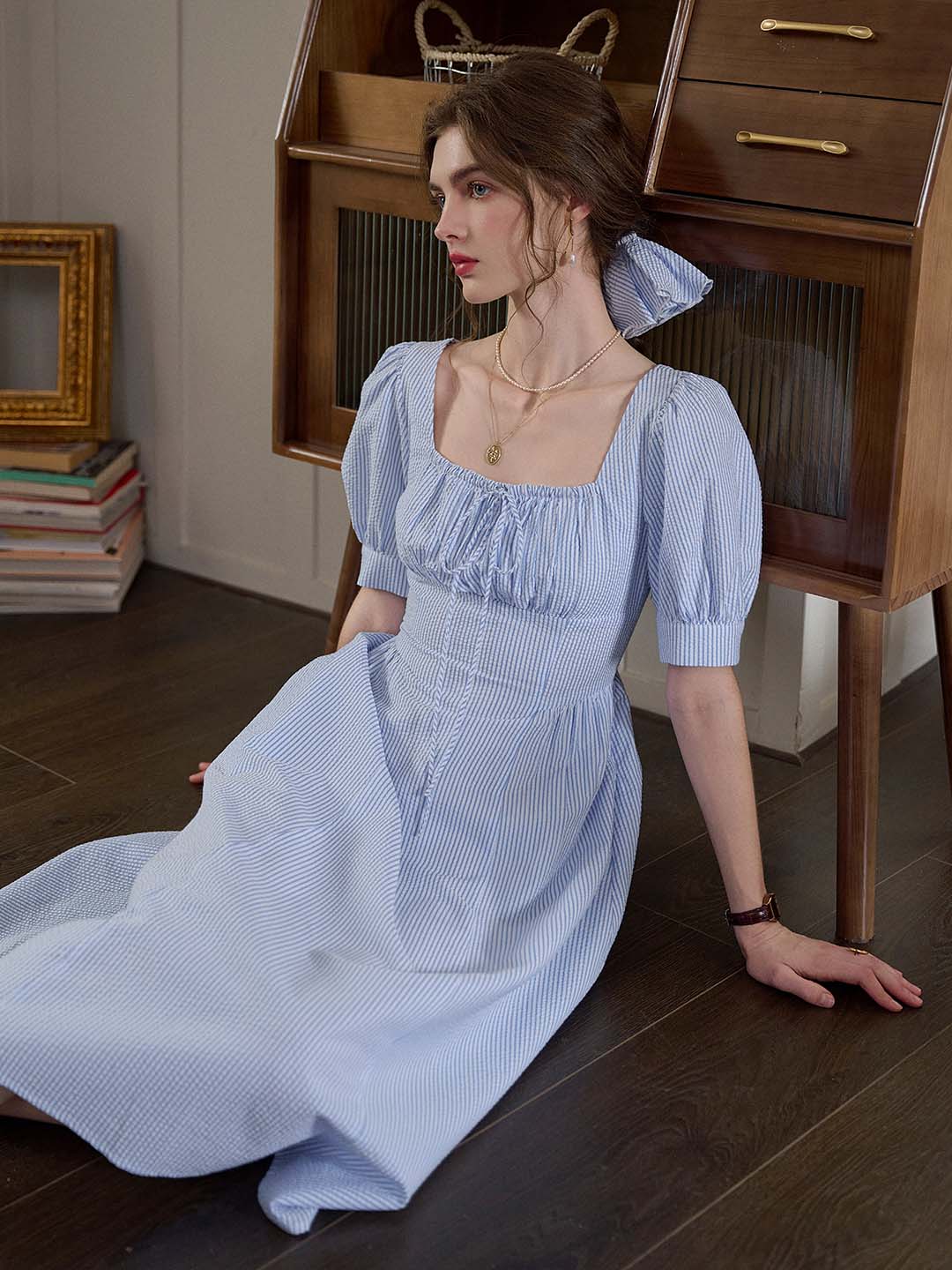 Maisie™ | Robe en coton rayé à col carré