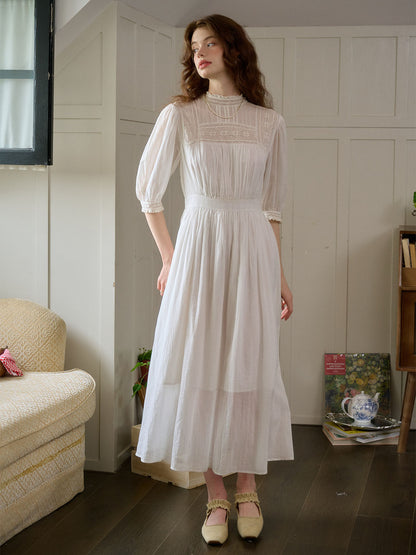 Averie™ | Robe en coton blanc avec dentelle