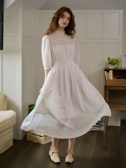 Averie™ | Robe en coton blanc avec dentelle