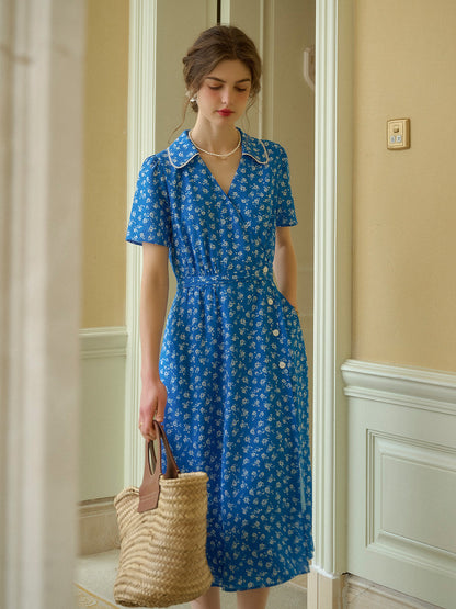 Alba™ | Robe fleurie X-Line à col V