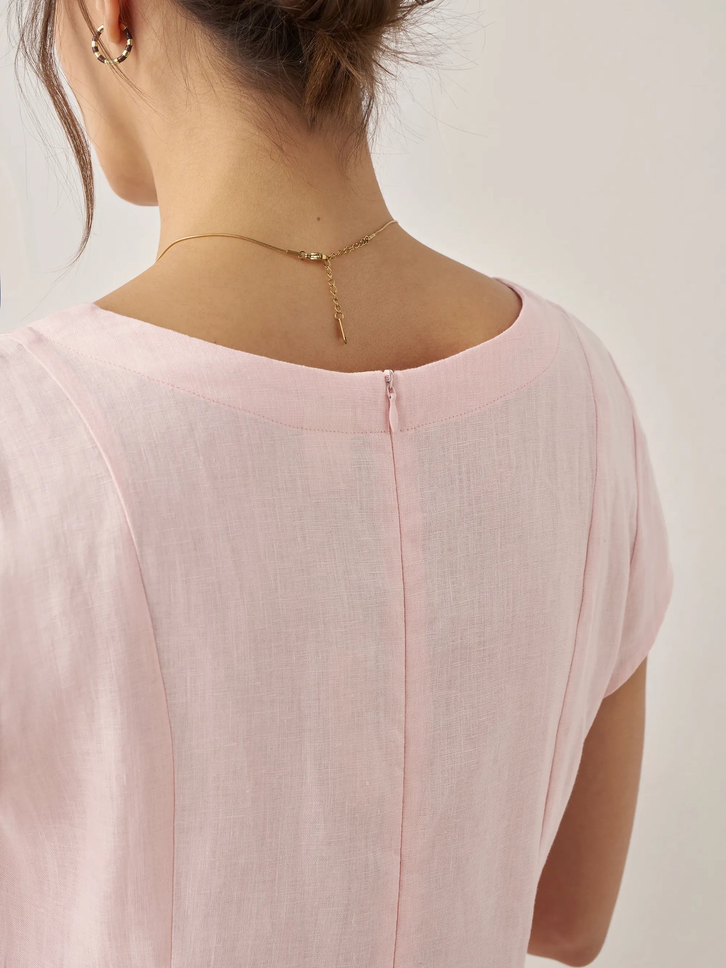 Camille™ | Robe d’été naturelle en lin à col en V