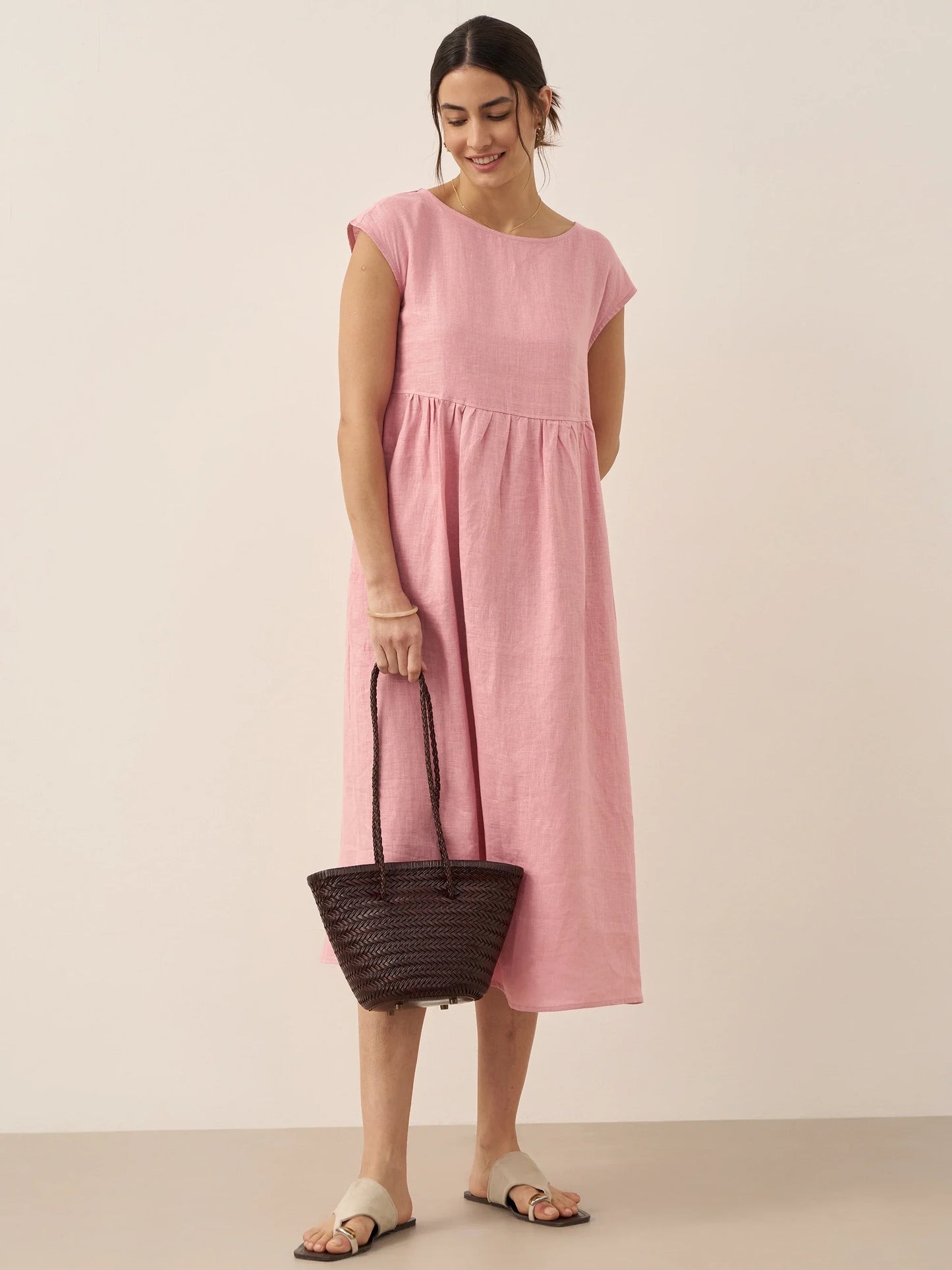 Jeanne™ | Robe longue en lin à manches courtes