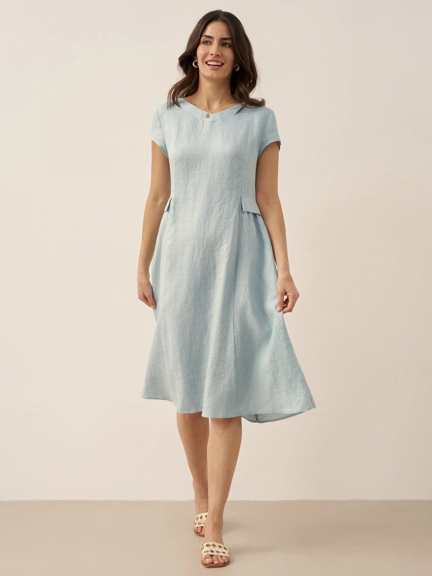 Camille™ | Robe d’été naturelle en lin à col en V