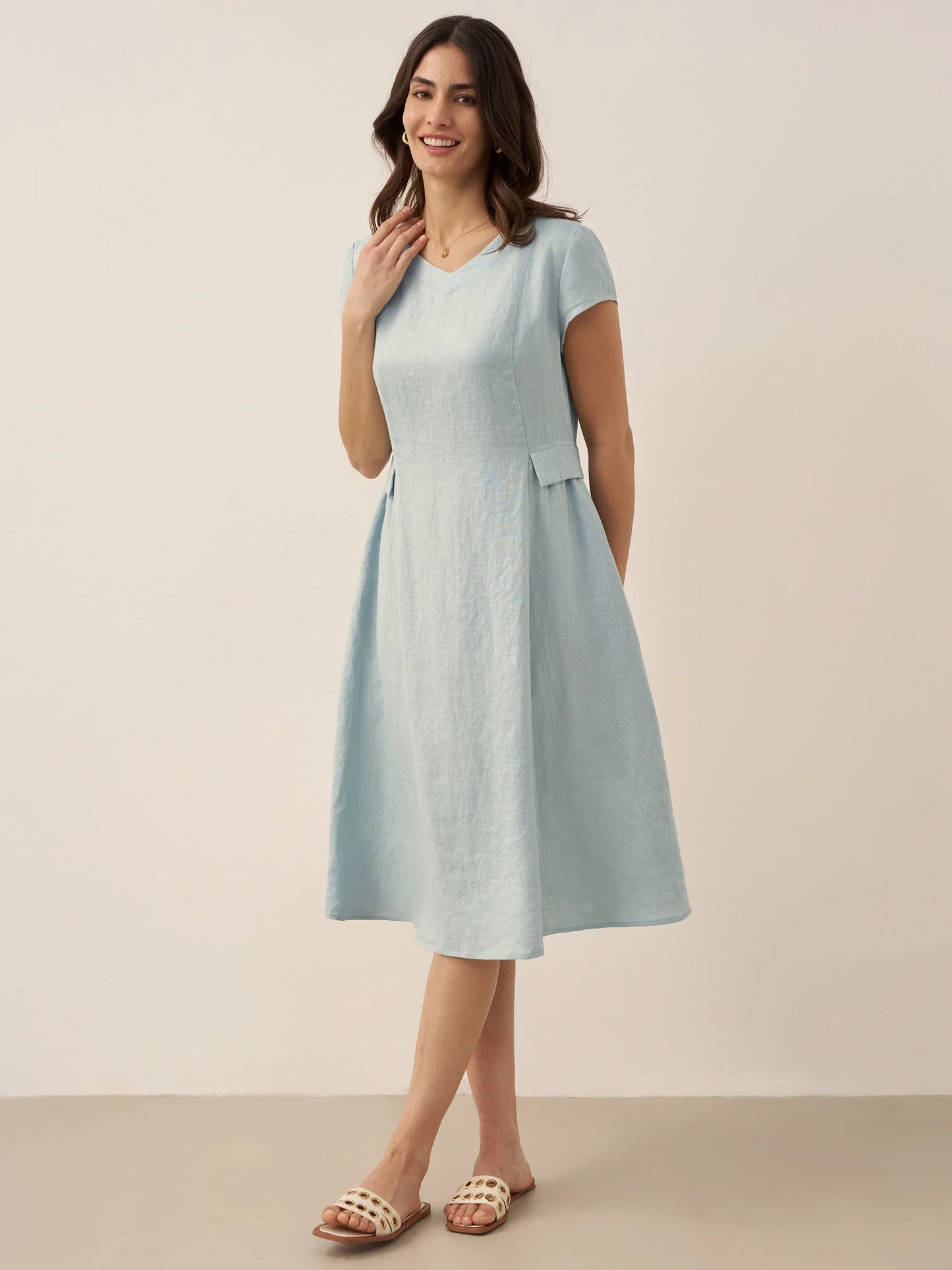 Camille™ | Robe d’été naturelle en lin à col en V