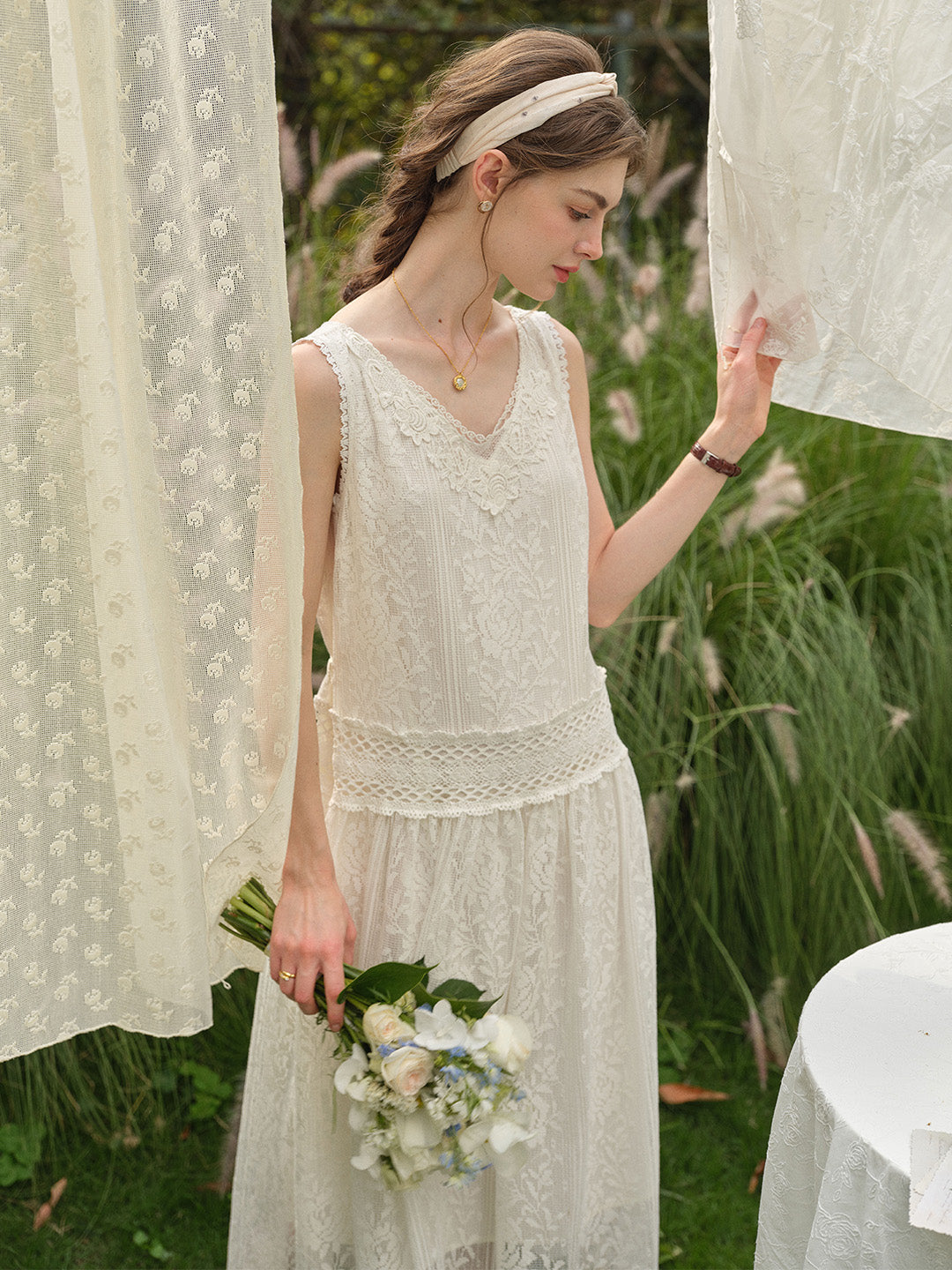 Élise™ | Robe en coton ajouré et dentelle