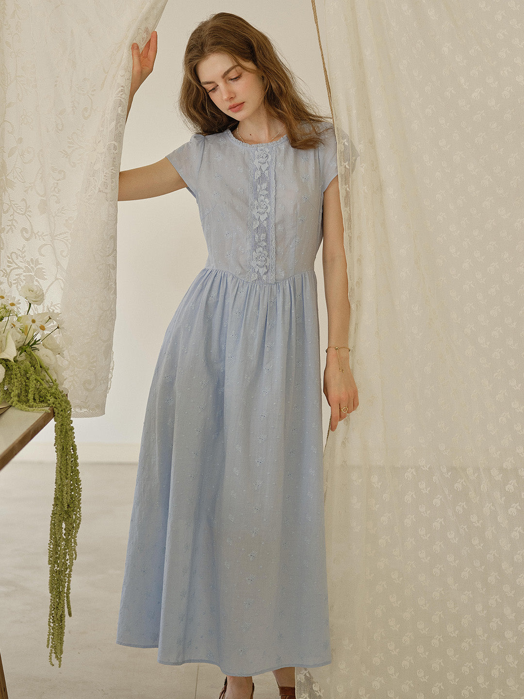 Malia™ | Robe en coton brodée