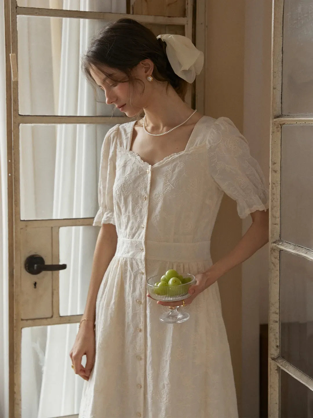 Ayra™ | Robe à col en cœur