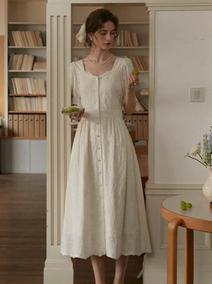 Ayra™ | Robe à col en cœur