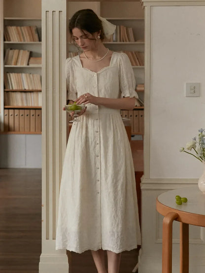 Ayra™ | Robe à col en cœur