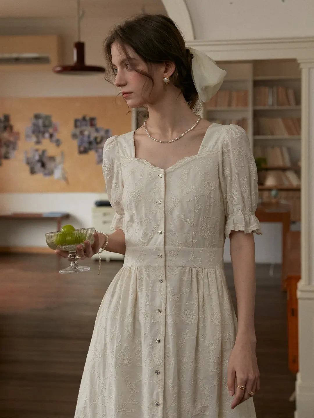 Ayra™ | Robe à col en cœur