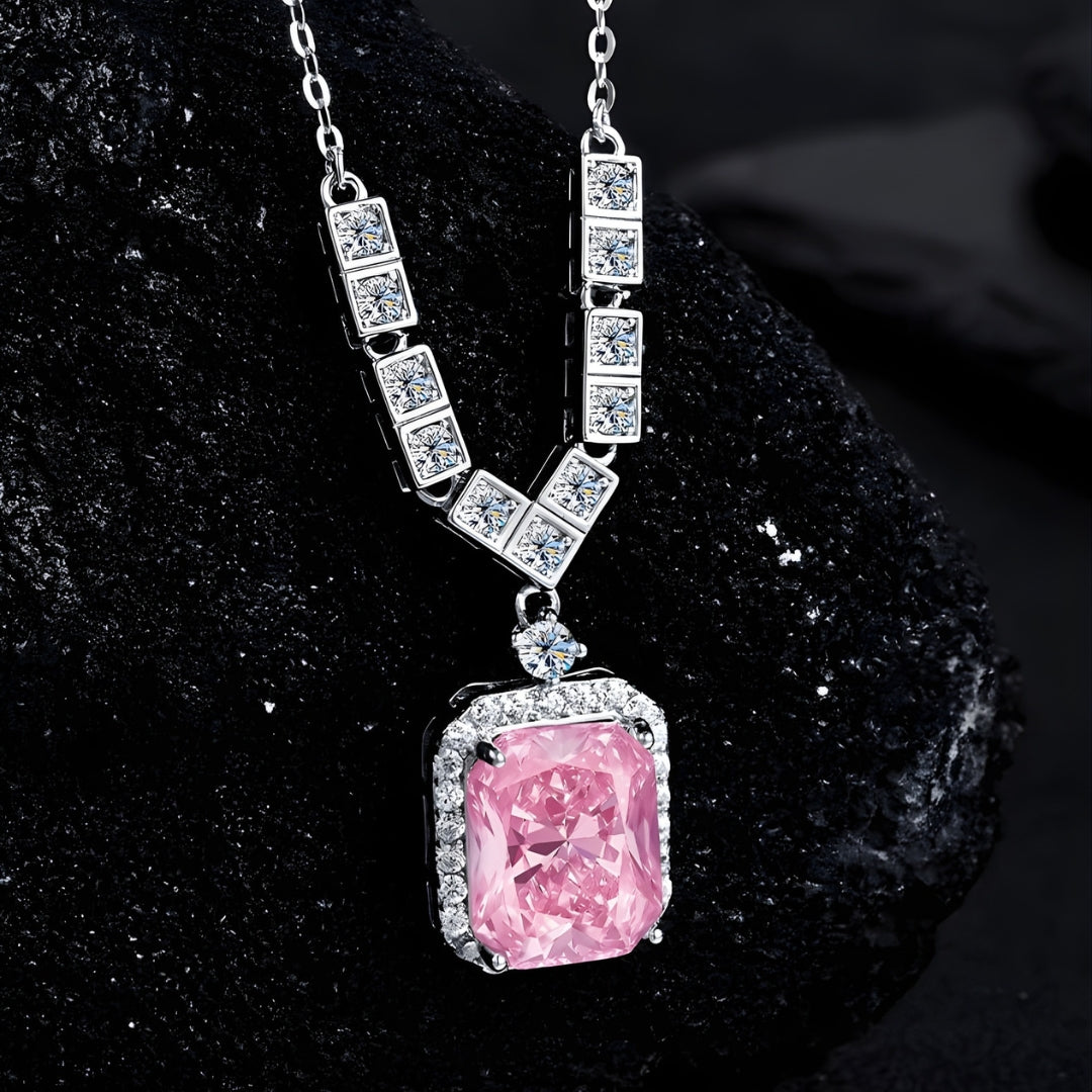Celeste™ | Collier Cube Lumé