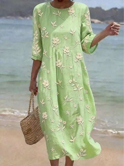 Margaret | Robe brodée à manches mi-longues