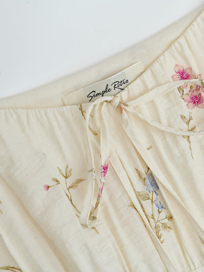 Victoria™ | Robe à col en cœur floral