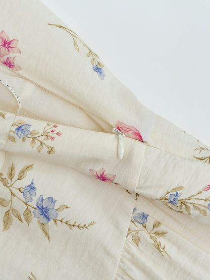 Victoria™ | Robe à col en cœur floral