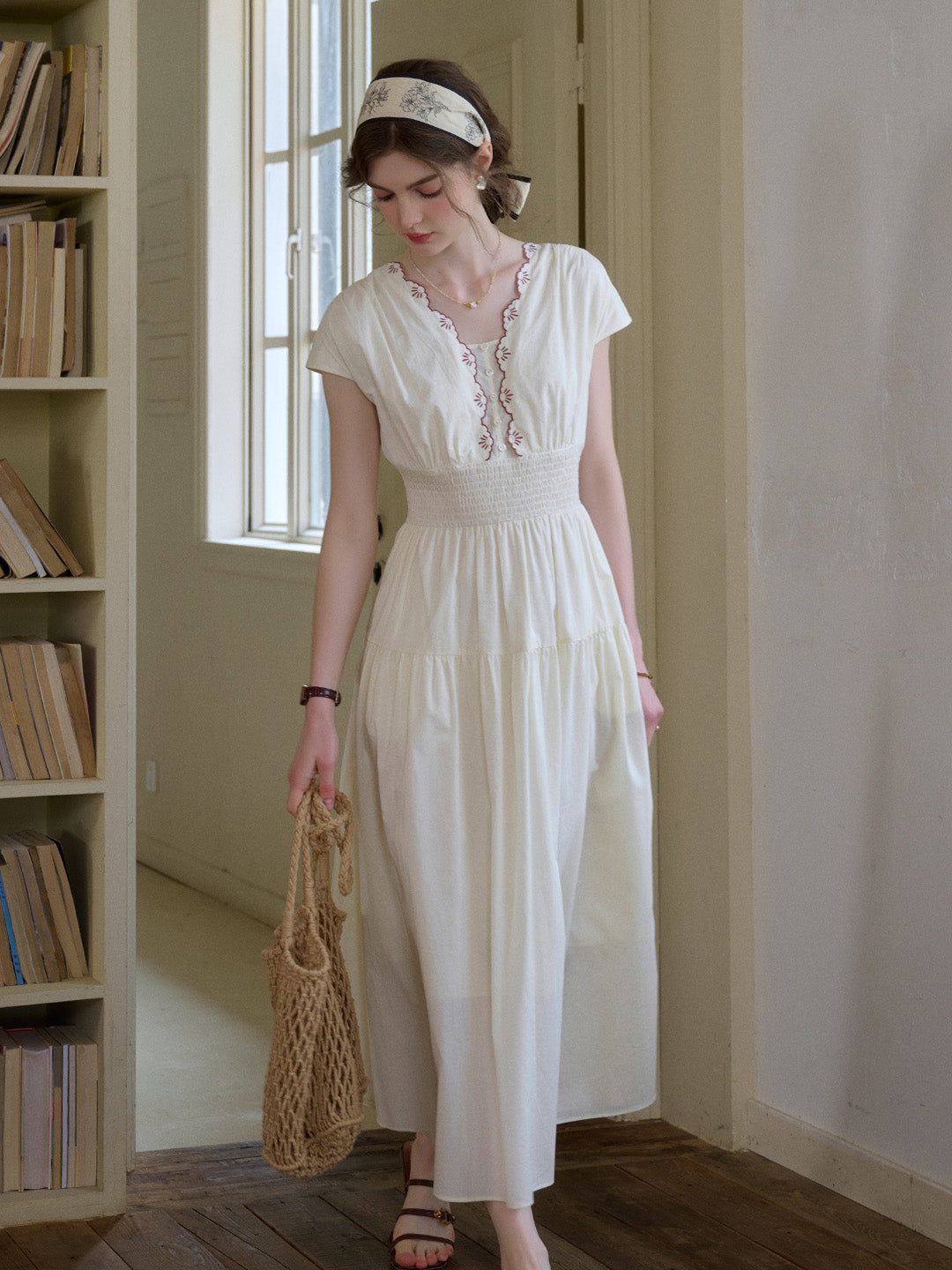 Adalyn™ | Robe en coton brodée