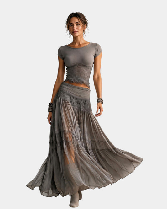 Emeline™ | Ensemble top en dentelle et jupe maxi plissée