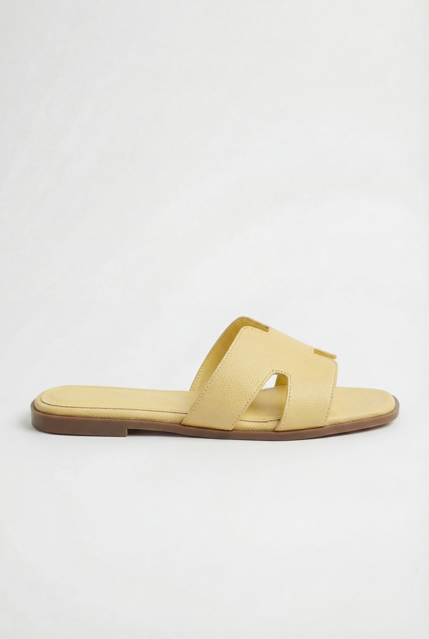 GÉOMÉA™ | SANDALES PLATES EN SIMILICUIR