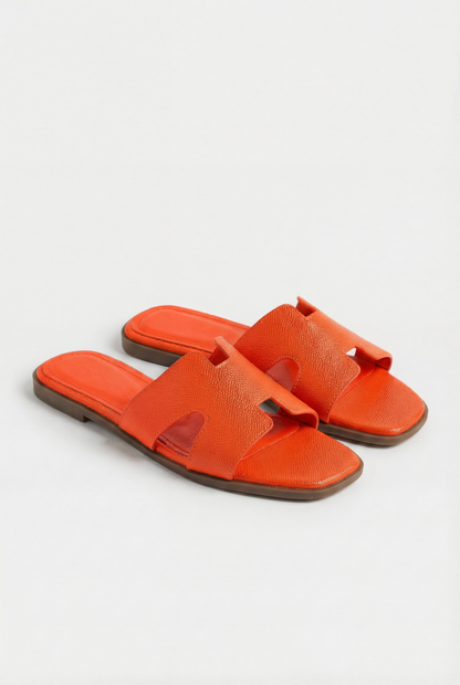 GÉOMÉA™ | SANDALES PLATES EN SIMILICUIR