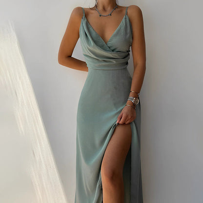 Carina™ | Robe élégante à bretelles fines