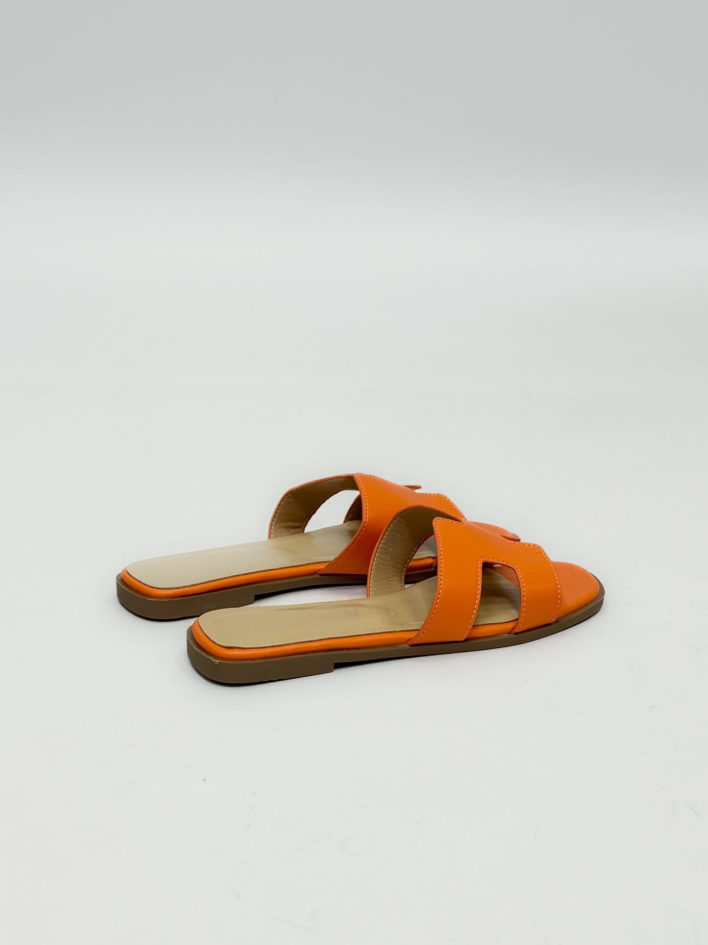 Walburga™ | Mules en cuir véritable