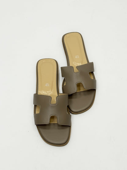 Walburga™ | Mules en cuir véritable