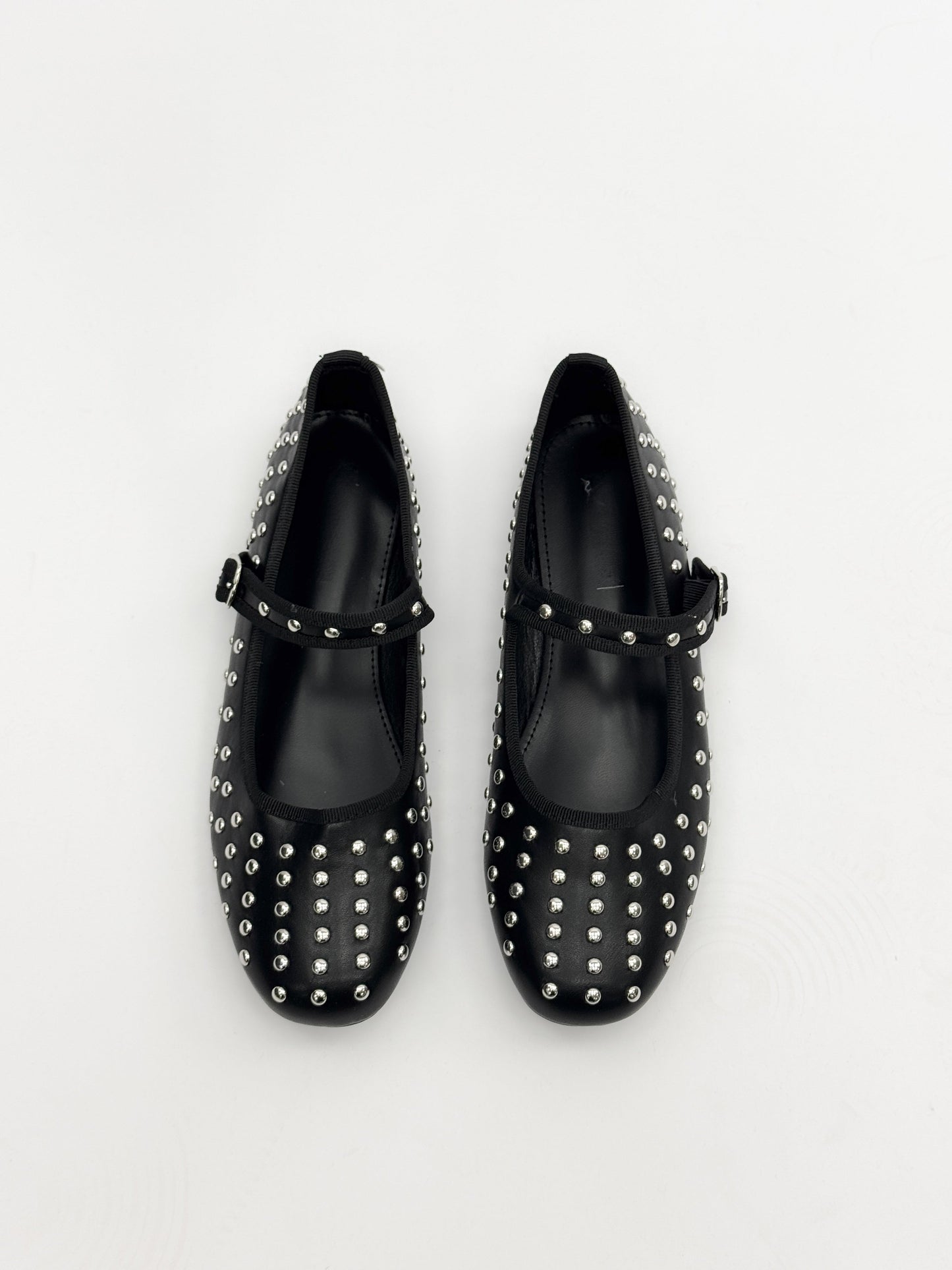 Célianne™ | Ballerines cloutées