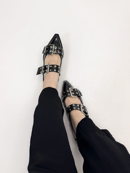 Giavanna™ | Ballerine en vernis cloutée