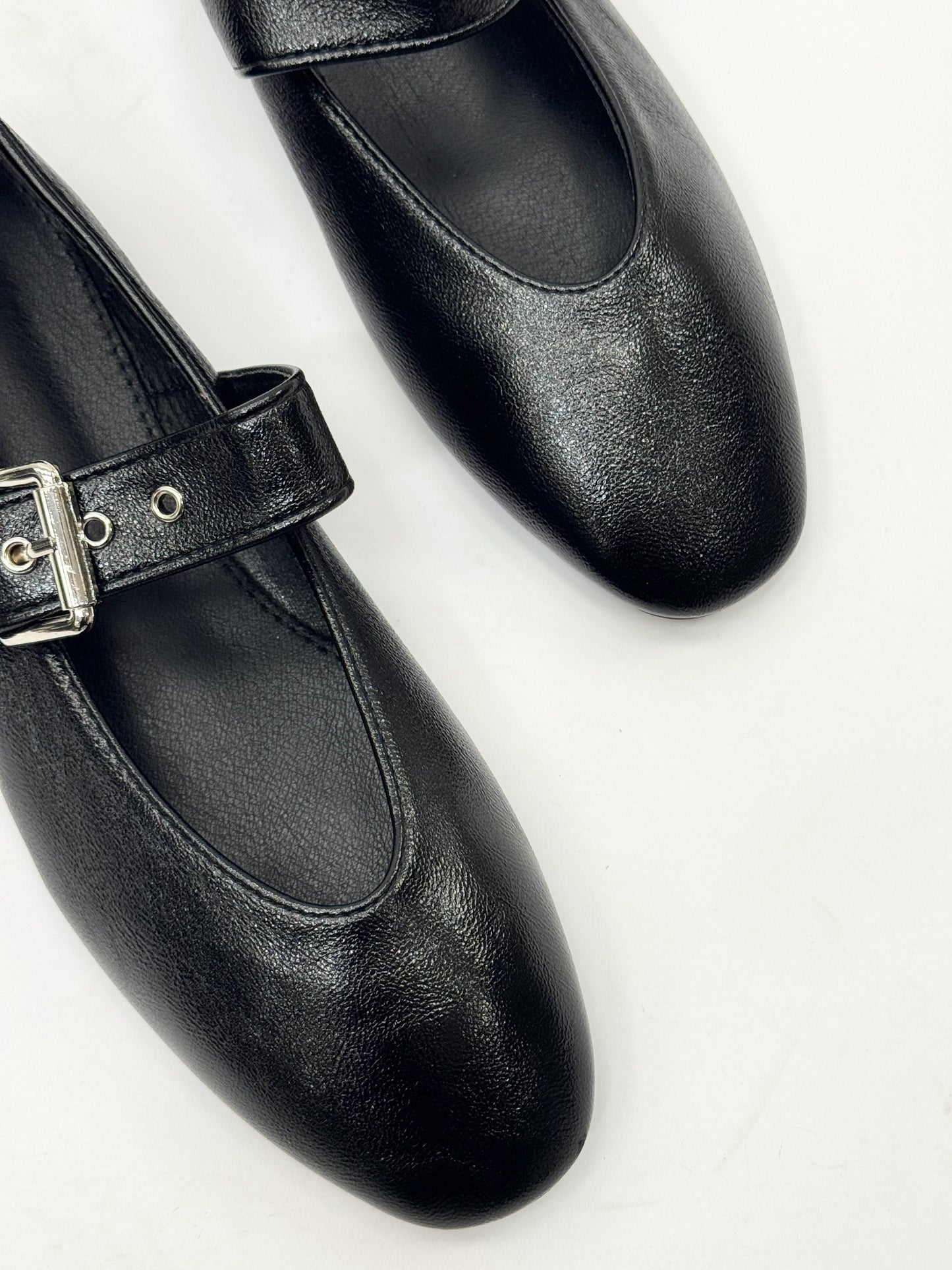 Alviera™ | Noires à Boucle Réglable