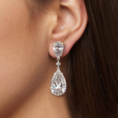 Anneliese™ | Boucles d’oreilles pendantes poire