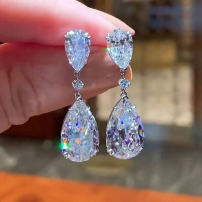 Anneliese™ | Boucles d’oreilles pendantes poire