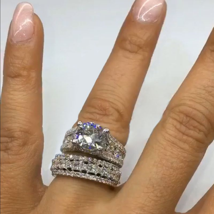 Ingrid™ | Ensemble de mariée 2 pièces ronde pavé