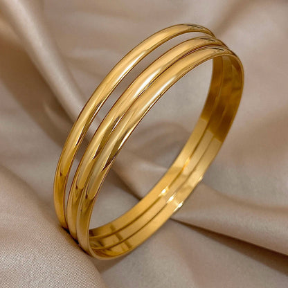 Alya™ | Ensemble de bracelets dorés en acier inoxydable