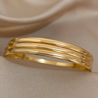 Alya™ | Ensemble de bracelets dorés en acier inoxydable