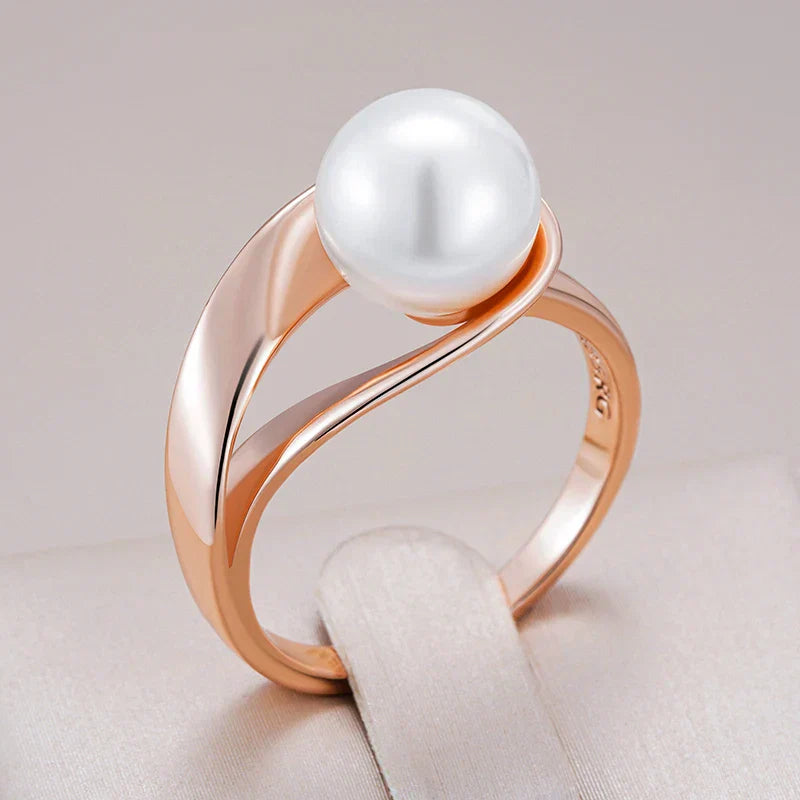 Xylona™ | Bague géométrique en or rose avec perles