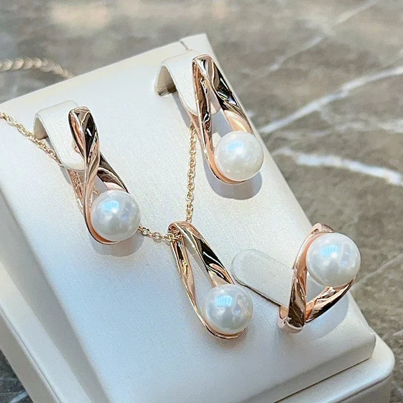Xylona™ | Bague géométrique en or rose avec perles